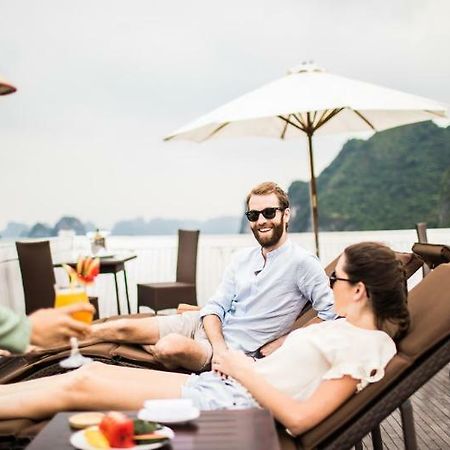 Bhaya Classic Cruises Ha Long Buitenkant foto