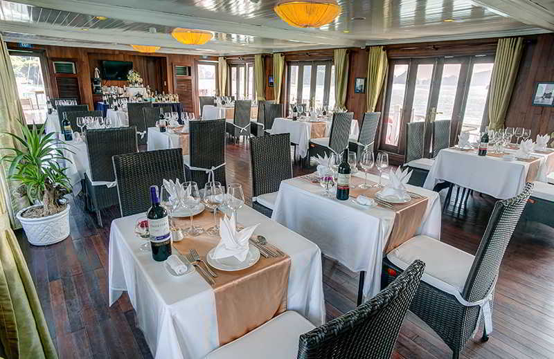 Bhaya Classic Cruises Ha Long Buitenkant foto